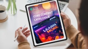 Kernkatalog der E-Learning-Inhalte von Synergy learning auf einem Tablet-Gerät