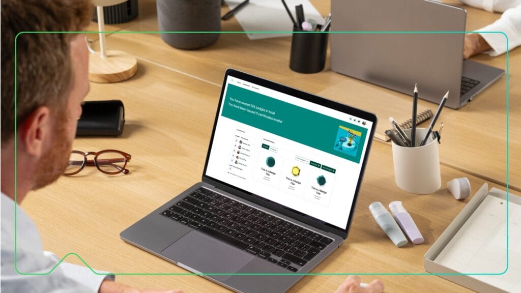 Verhaltensanreize, die die Nutzung eines Lernmanagementsystems fördern – Abzeichen auf dem Dashboard – Synergy Learning